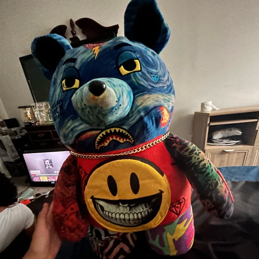 I am selling this sprayground teddy bear bookbag